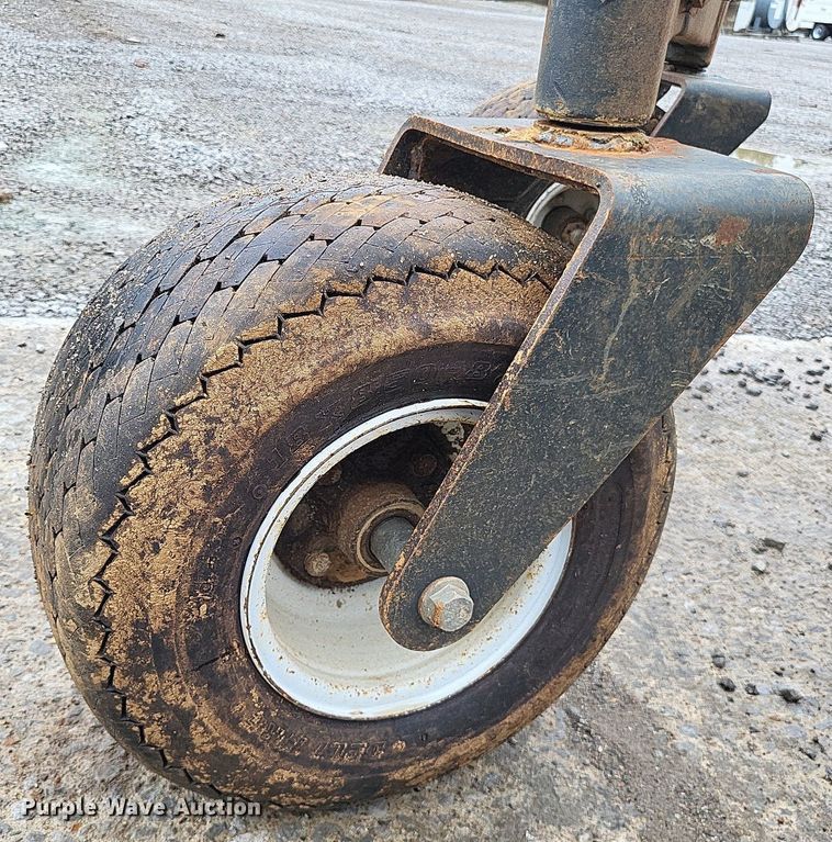 image for item LS9625 2015 Bobcat 84SCHHF  skid steer soil conditioner