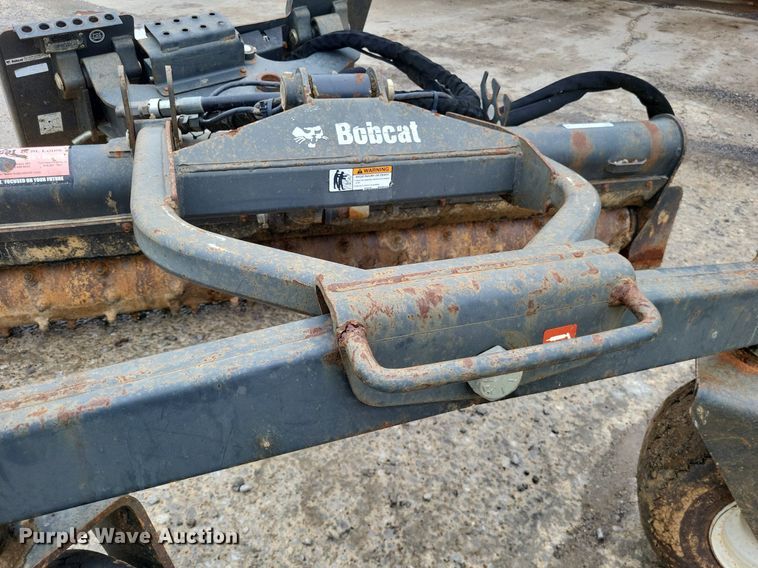 image for item LS9625 2015 Bobcat 84SCHHF  skid steer soil conditioner