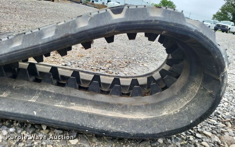 image for item LS9627 Bridgestone  18" W track