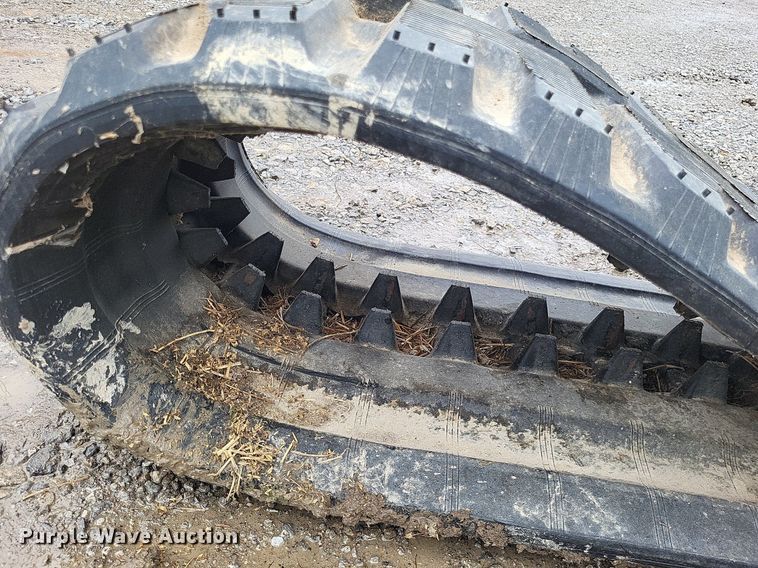 image for item LS9627 Bridgestone  18" W track