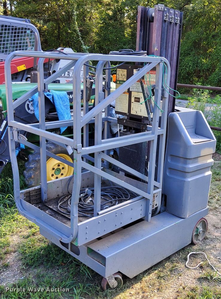 image for item LS9649 JLG 20VP  vertical lift