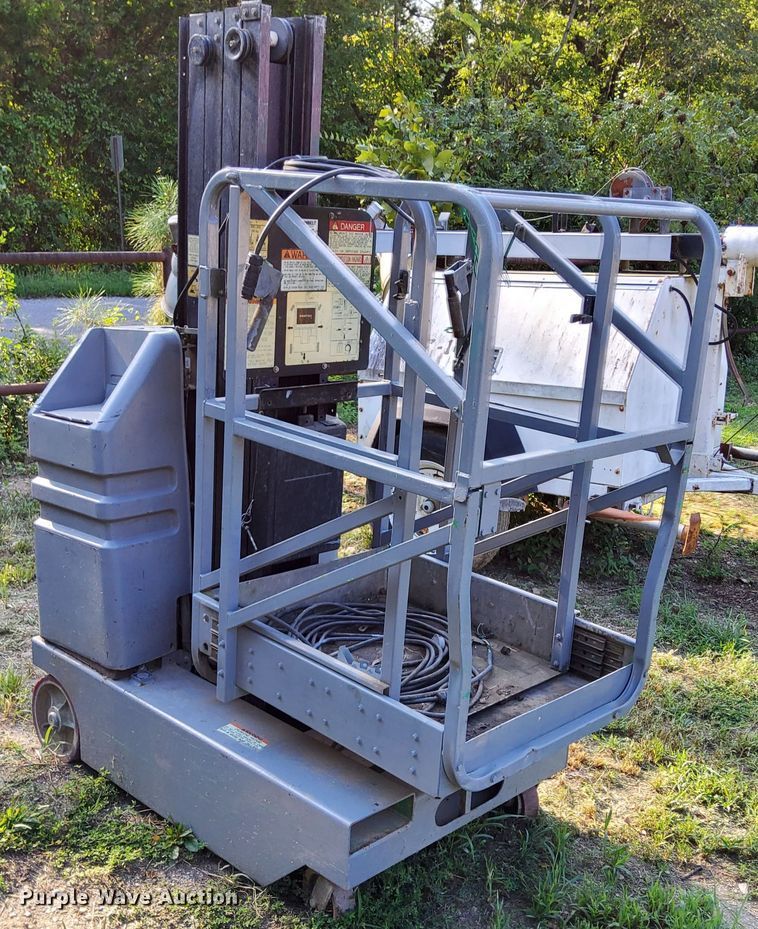 image for item LS9649 JLG 20VP  vertical lift