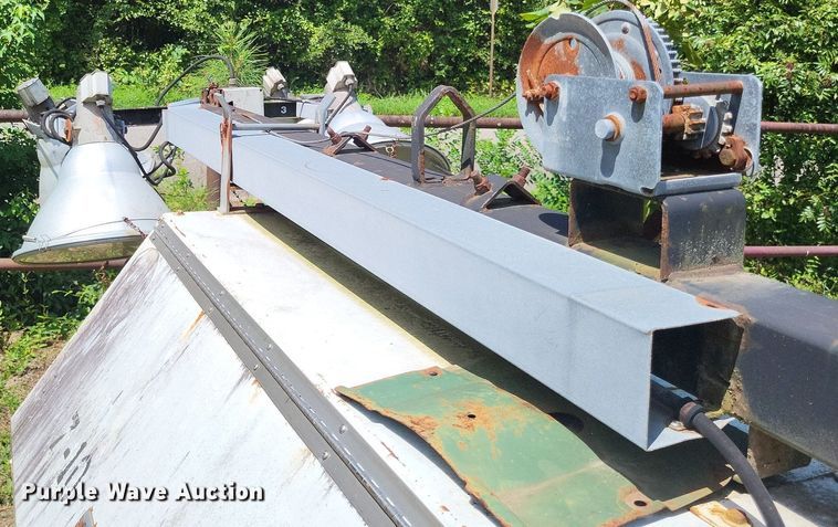 image for item LS9650 1998 Night Buster 4000  light plant