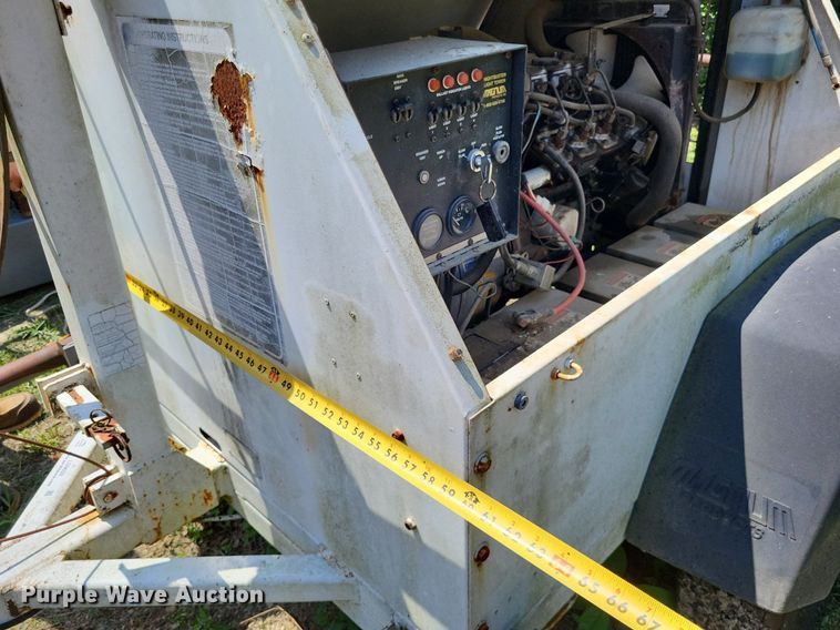 image for item LS9650 1998 Night Buster 4000  light plant