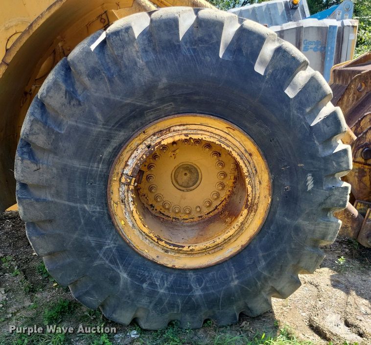 image for item LS9652 John Deere 844  wheel loader