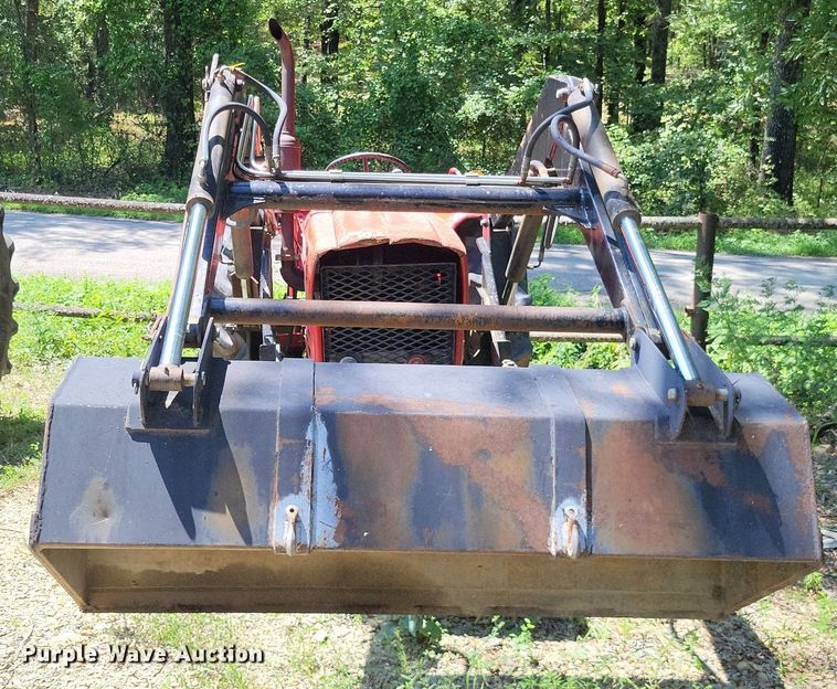 image for item LS9654 Yanmar YM2820D  MFWD tractor