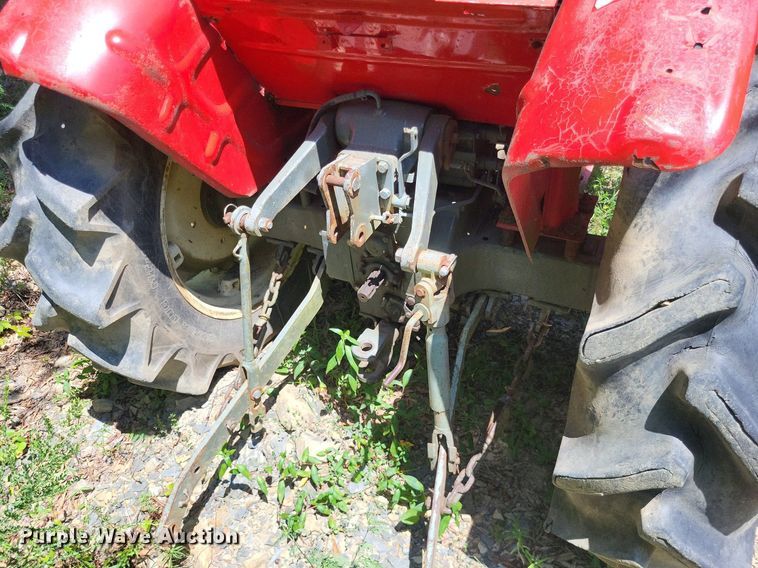 image for item LS9654 Yanmar YM2820D  MFWD tractor