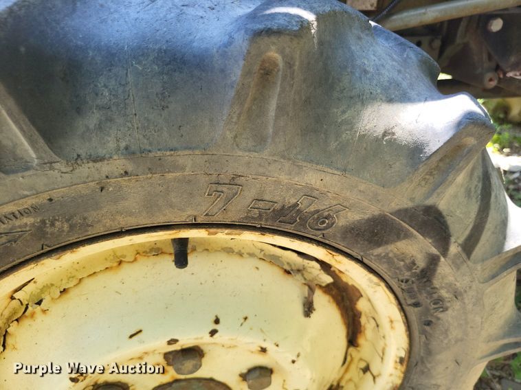 image for item LS9654 Yanmar YM2820D  MFWD tractor