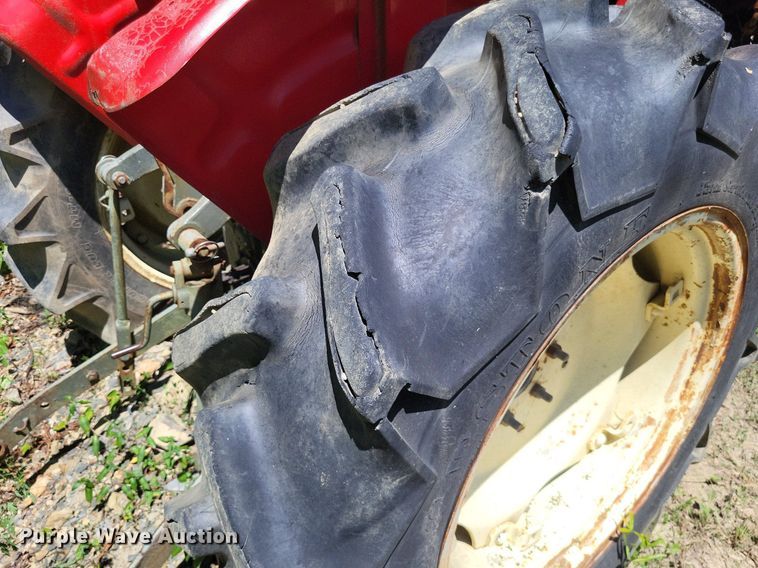 image for item LS9654 Yanmar YM2820D  MFWD tractor