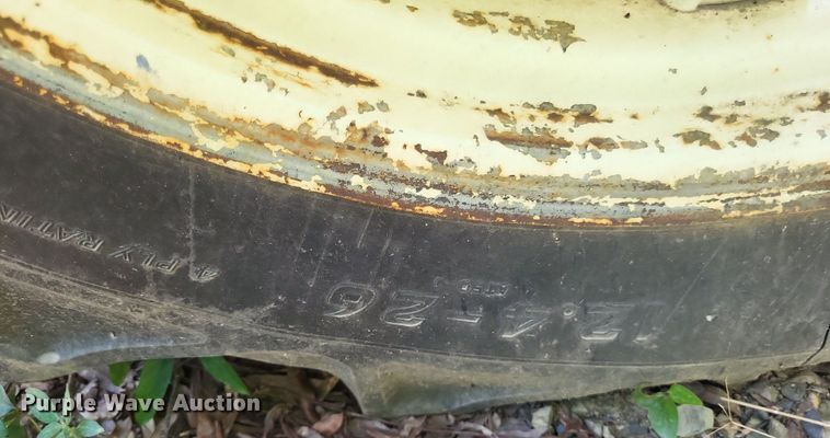 image for item LS9654 Yanmar YM2820D  MFWD tractor