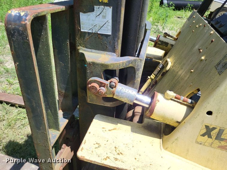 image for item LS9655 Hyster H80XL  forklift