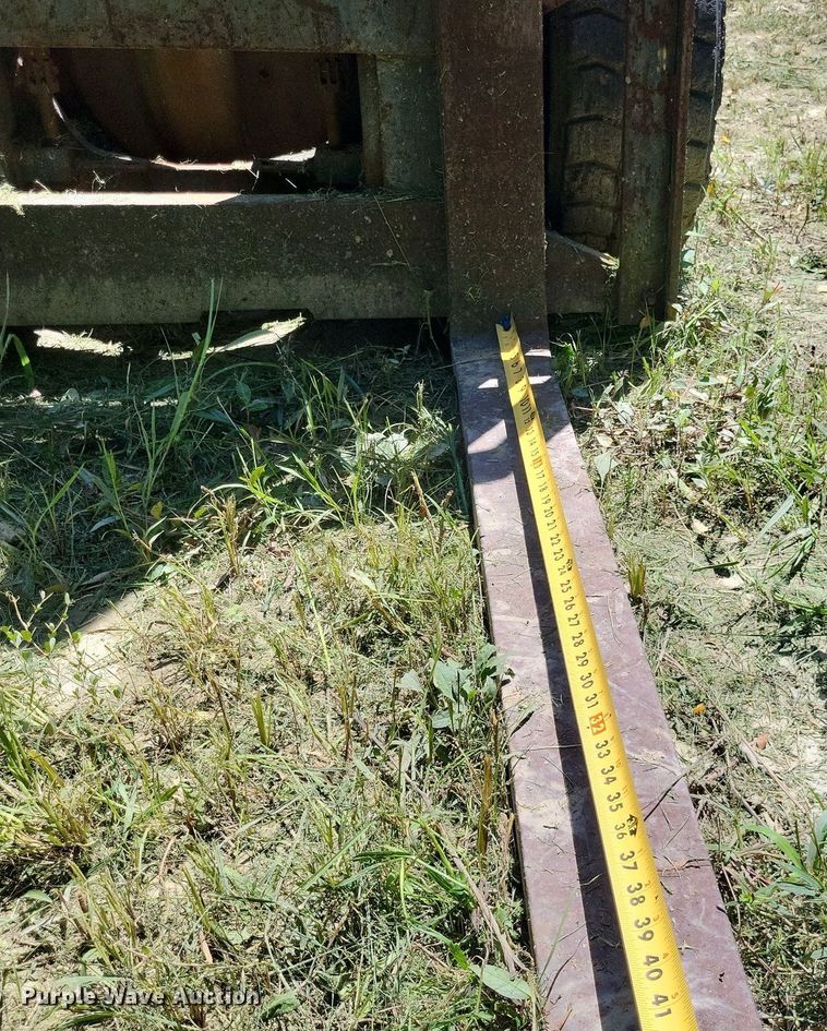 image for item LS9655 Hyster H80XL  forklift