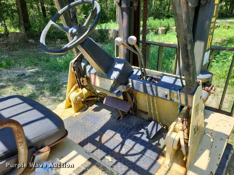 image for item LS9655 Hyster H80XL  forklift