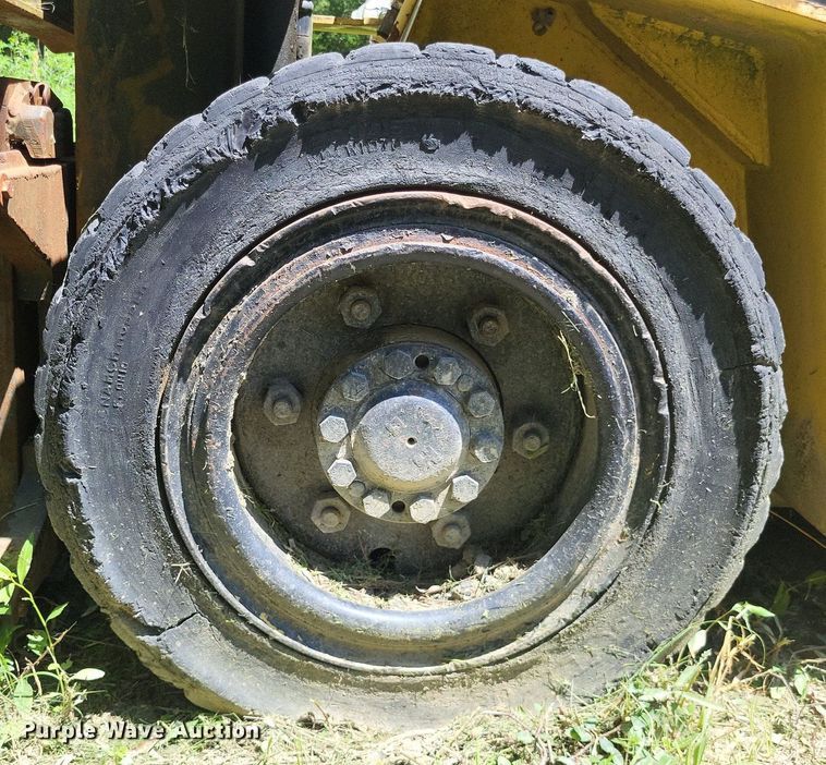 image for item LS9655 Hyster H80XL  forklift