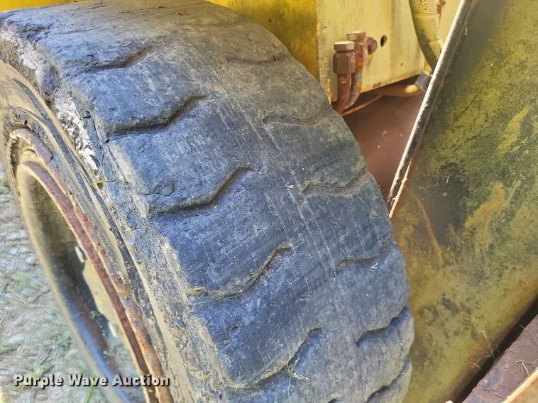 image for item LS9655 Hyster H80XL  forklift