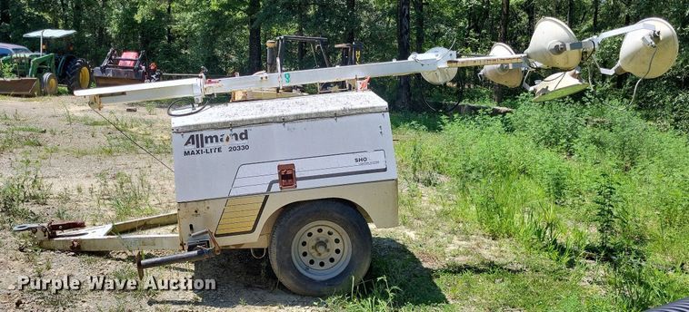 image for item LS9656 Allmand Maxi-Lite 20330  light plant