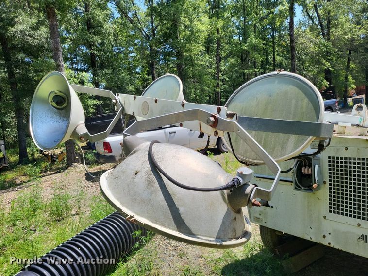 image for item LS9656 Allmand Maxi-Lite 20330  light plant