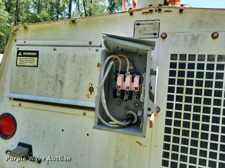 image for item LS9656 Allmand Maxi-Lite 20330  light plant