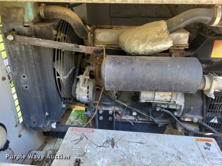 image for item LS9656 Allmand Maxi-Lite 20330  light plant