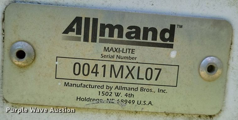 image for item LS9656 Allmand Maxi-Lite 20330  light plant