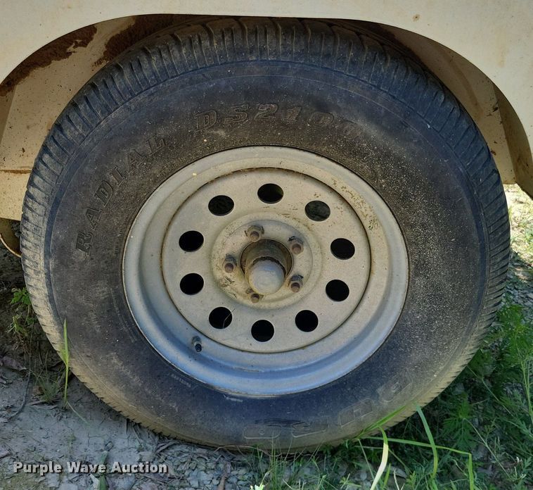 image for item LS9656 Allmand Maxi-Lite 20330  light plant