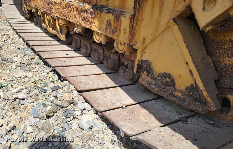 image for item LS9657 2006 Caterpillar D5N  dozer