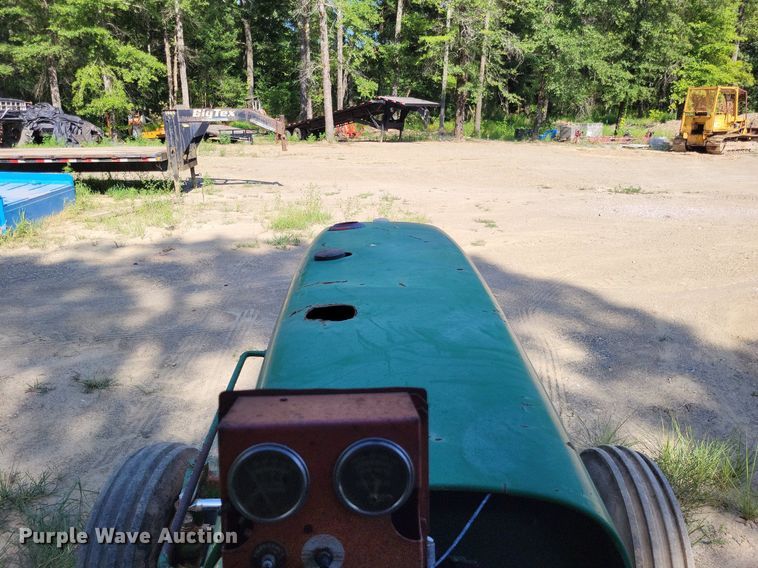 image for item LS9661 John Deere 2940  tractor