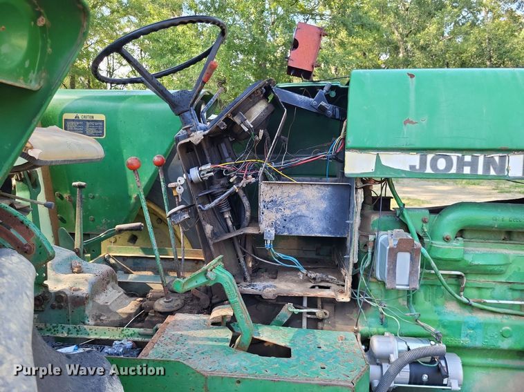 image for item LS9661 John Deere 2940  tractor