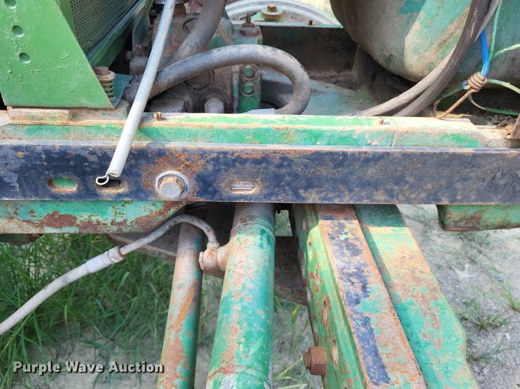 image for item LS9661 John Deere 2940  tractor