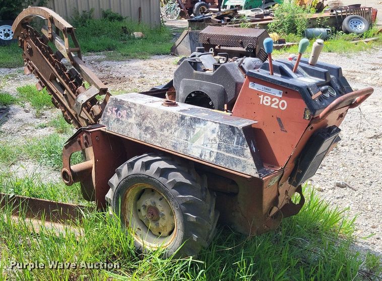 image for item LS9662 1996 Ditch Witch 1820K  trencher