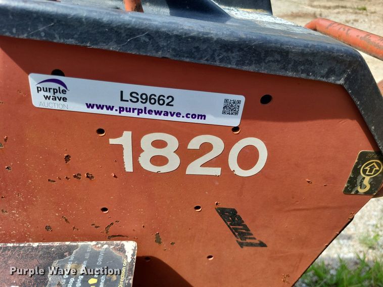 image for item LS9662 1996 Ditch Witch 1820K  trencher