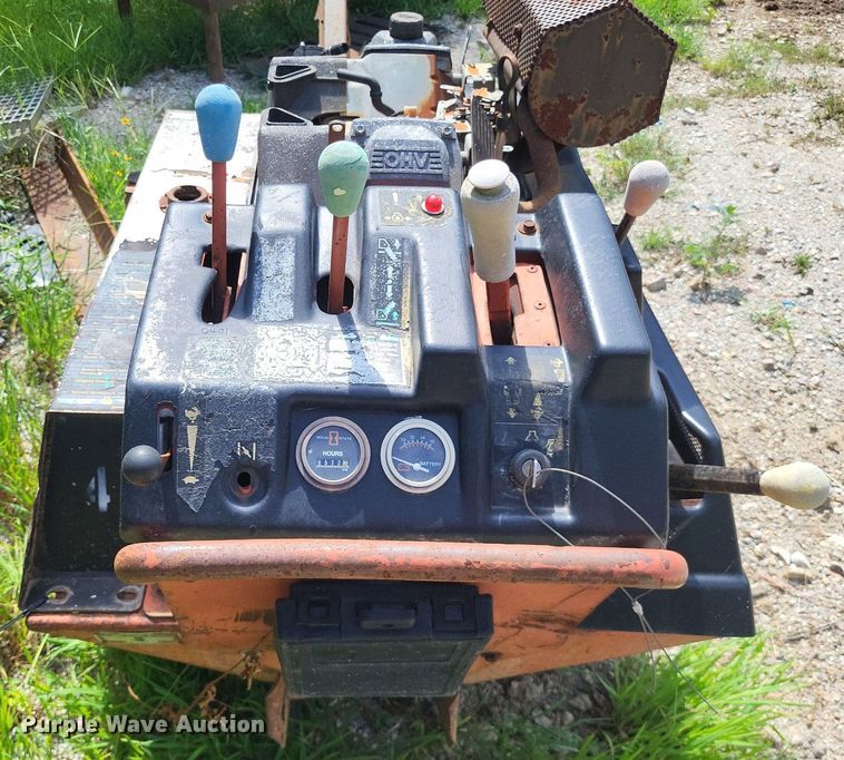 image for item LS9662 1996 Ditch Witch 1820K  trencher