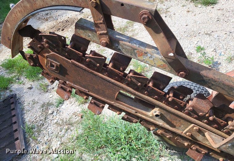 image for item LS9662 1996 Ditch Witch 1820K  trencher