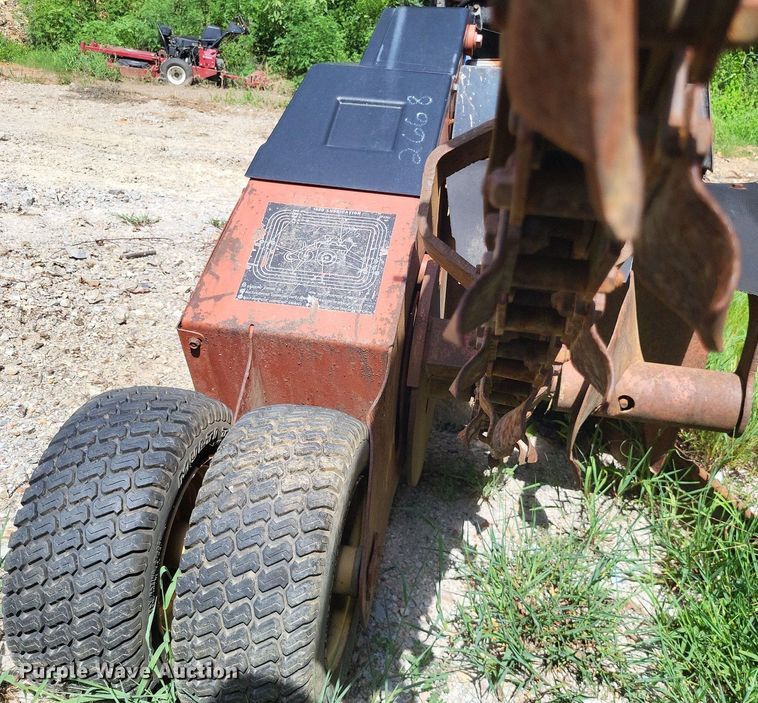 image for item LS9662 1996 Ditch Witch 1820K  trencher