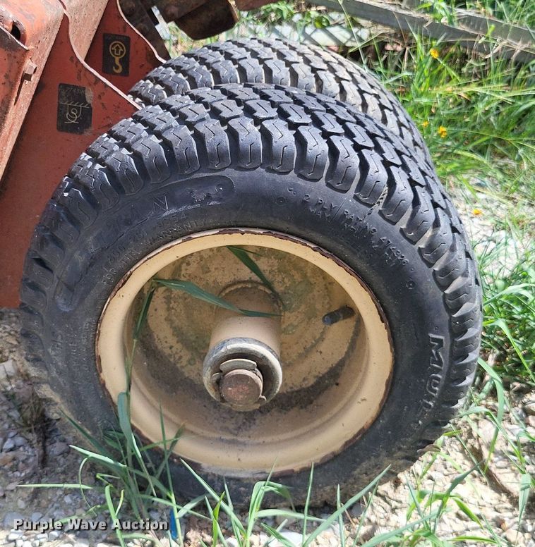 image for item LS9662 1996 Ditch Witch 1820K  trencher