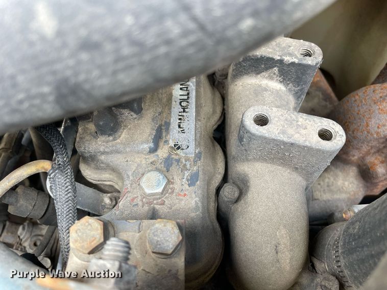 image for item LV9787 2001 New Holland LS140  skid steer loader