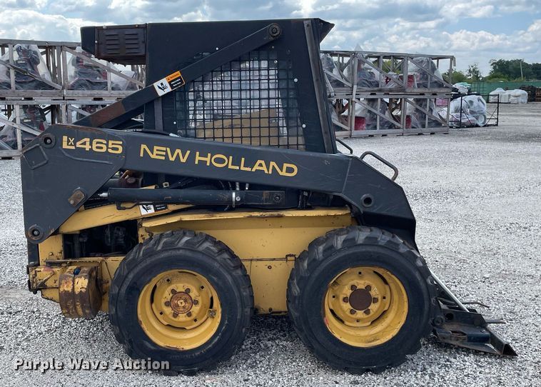 image for item LV9788 1994 New Holland LX465  skid steer loader
