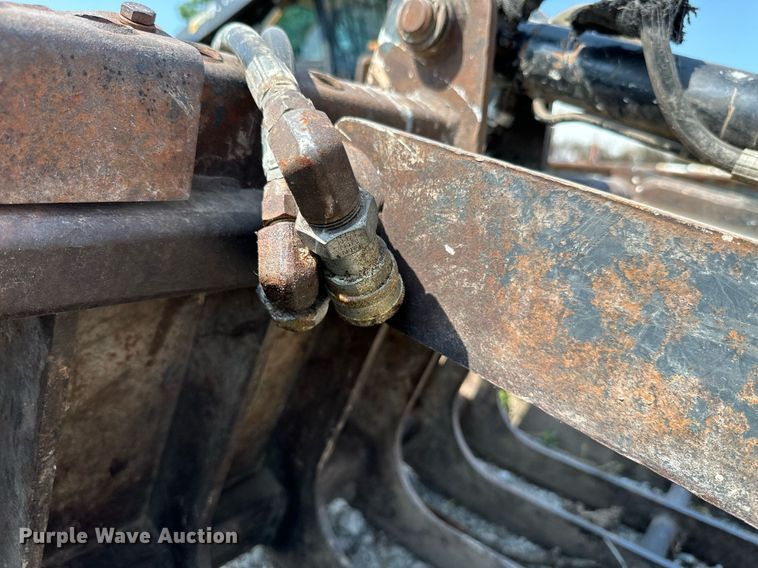 image for item MB9551 80"W grapple bucket