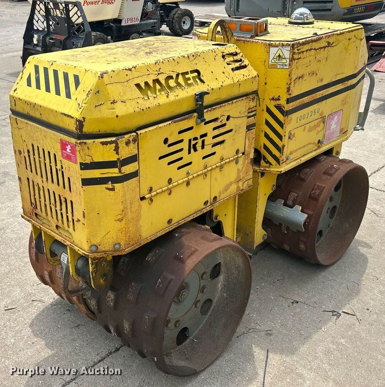 image for item MD9005 Wacker Neuson RT820  trench compactor