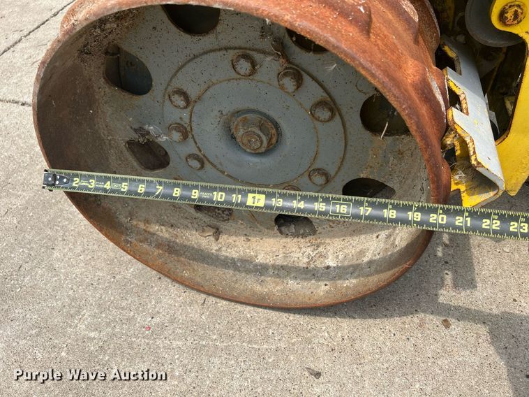 image for item MD9005 Wacker Neuson RT820  trench compactor