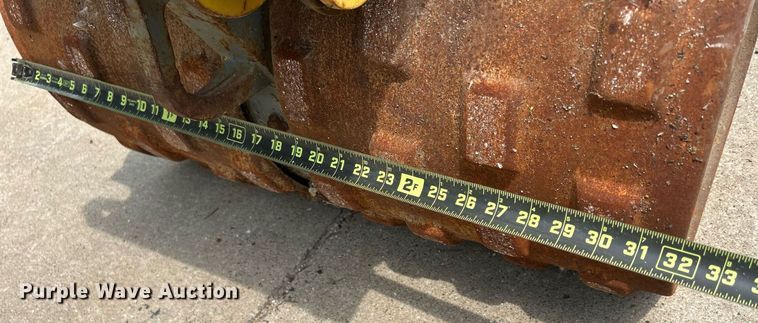 image for item MD9005 Wacker Neuson RT820  trench compactor