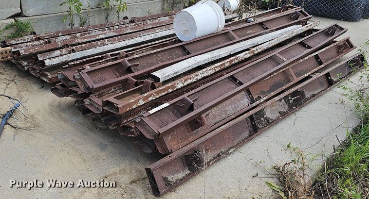 image for item MD9970 Approximately 31 concrete forms