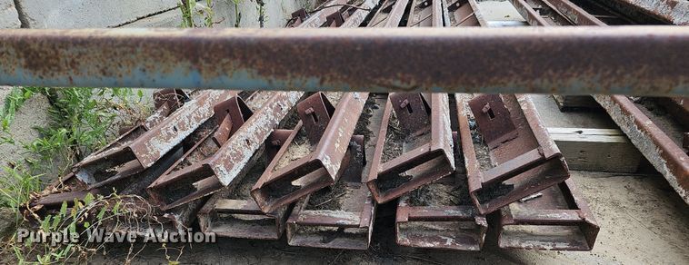 image for item MD9970 Approximately 31 concrete forms