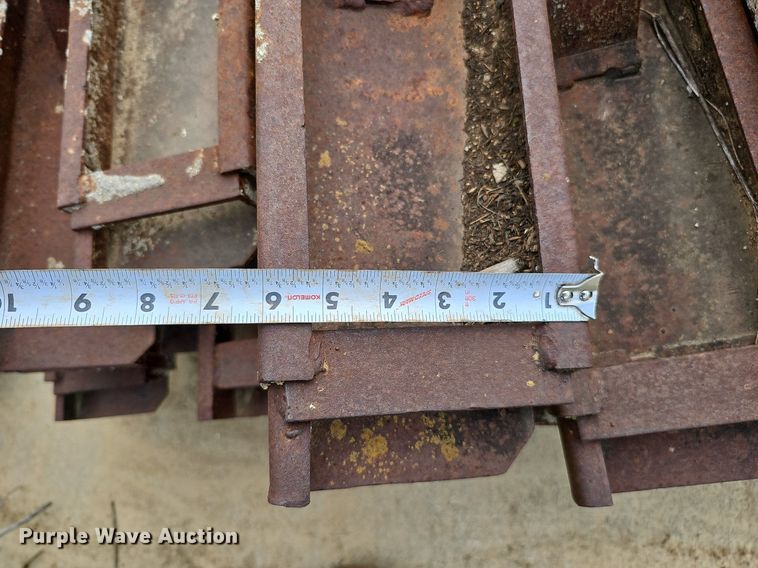 image for item MD9970 Approximately 31 concrete forms