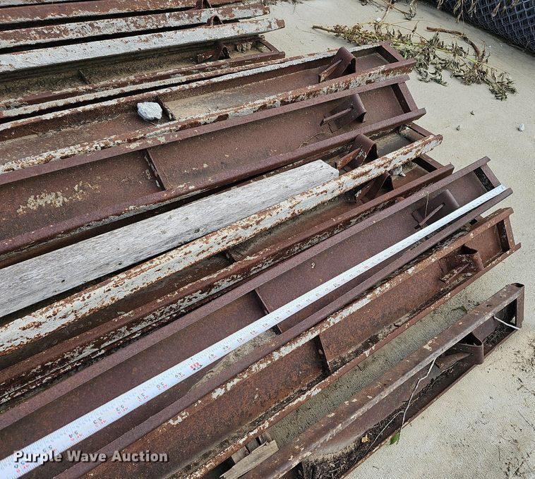 image for item MD9970 Approximately 31 concrete forms