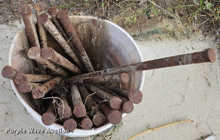 image for item MD9970 Approximately 31 concrete forms