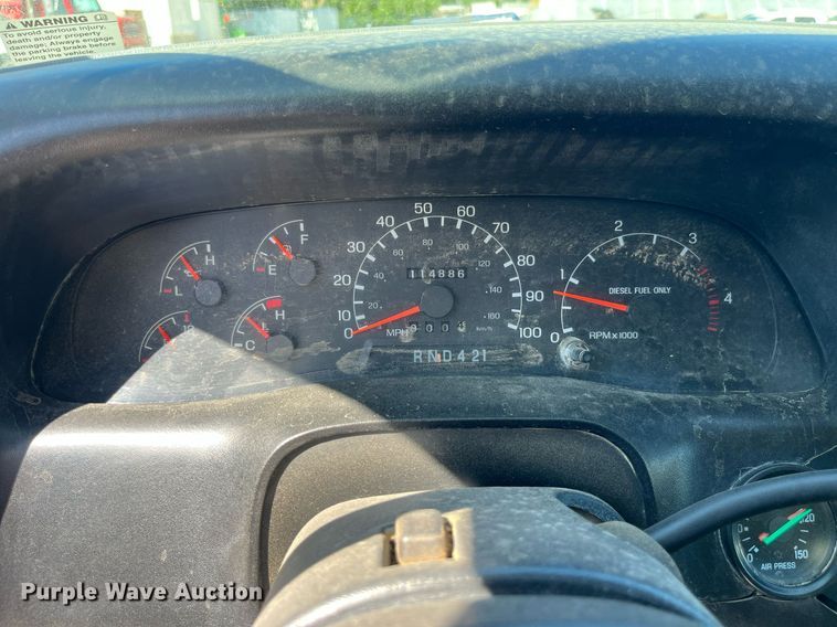 image for item MG9402 2006  Ford F750 Super Duty  dump flatbed truck