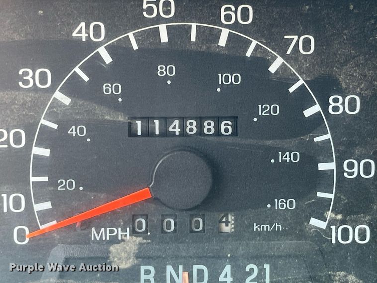 image for item MG9402 2006  Ford F750 Super Duty  dump flatbed truck