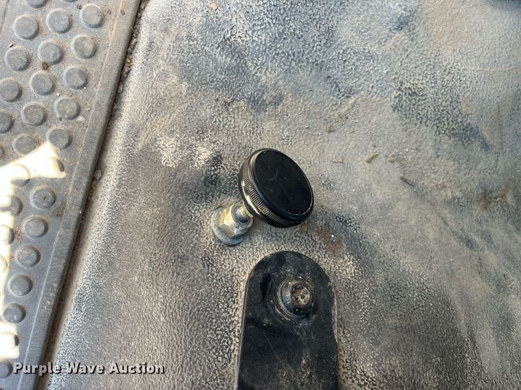 image for item MG9402 2006  Ford F750 Super Duty  dump flatbed truck