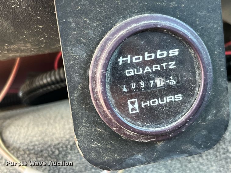 image for item MG9402 2006  Ford F750 Super Duty  dump flatbed truck